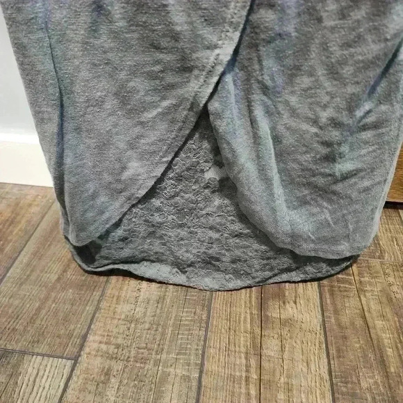 Maurices Tank Top Womens XL Grey Lace Back Rhinestones Bling - Picture 4 of 8